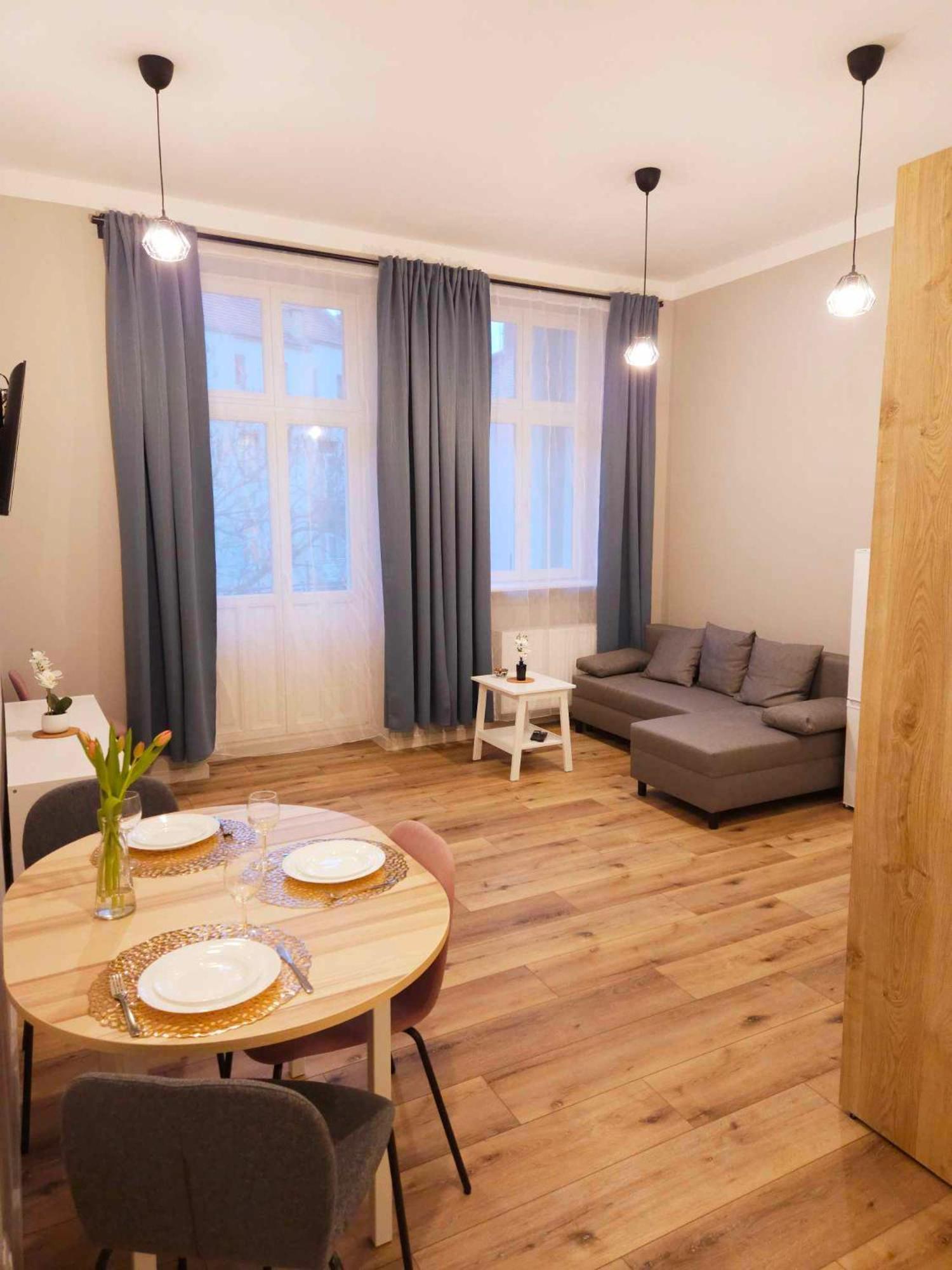 Justinrent 3 Apartment Легница Екстериор снимка
